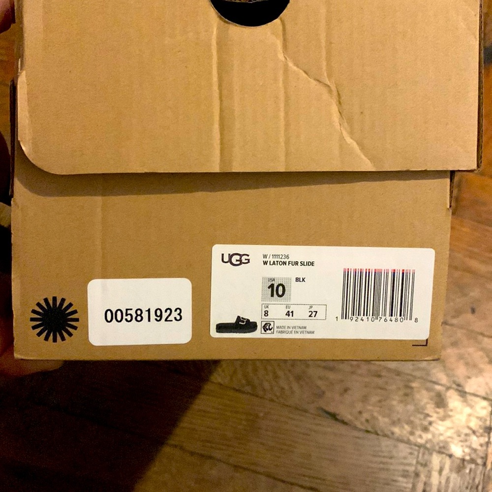 UGG